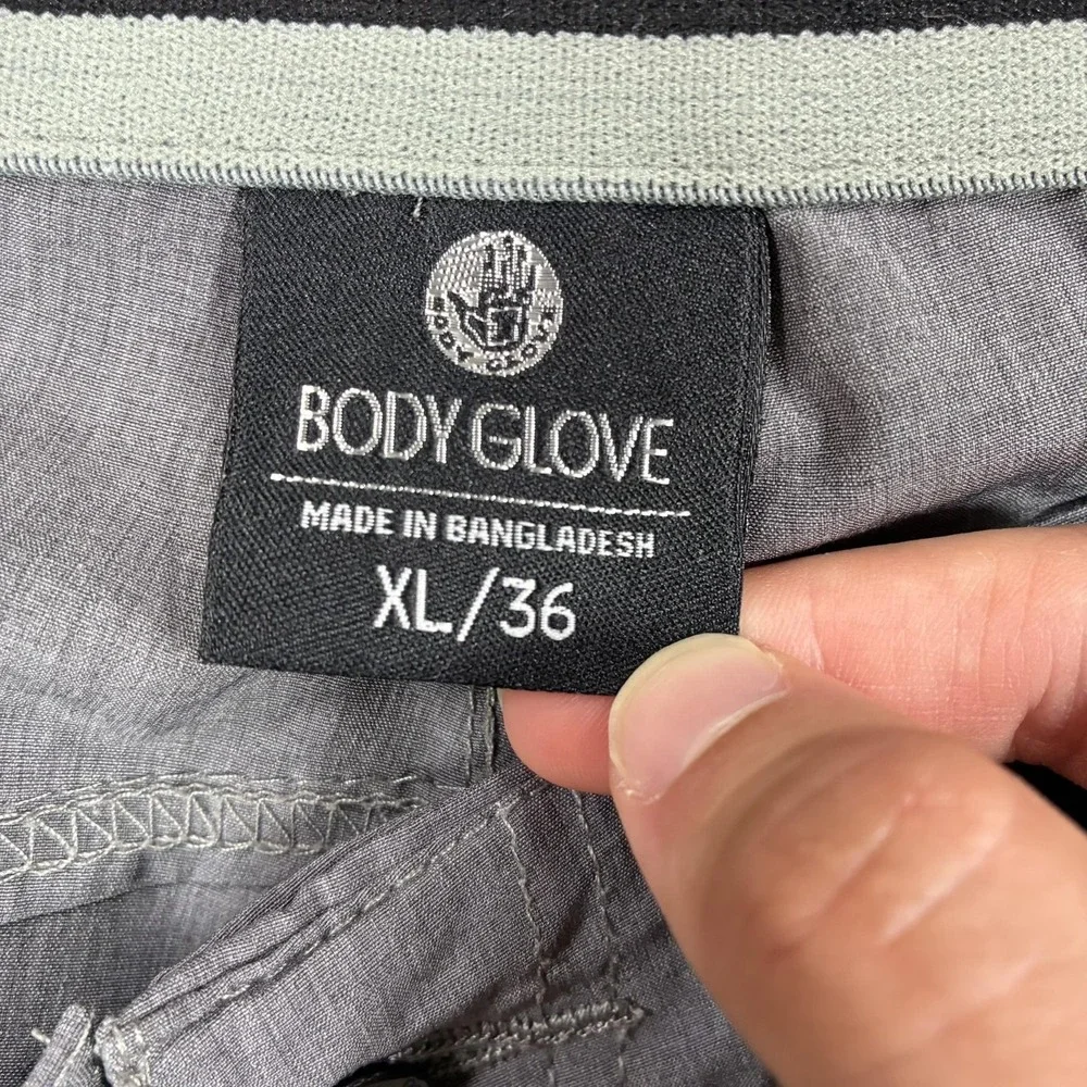 Body Glove Cargo Shorts Mens Size 36 Gray Stretch Lightweight Zip Pocket Summer